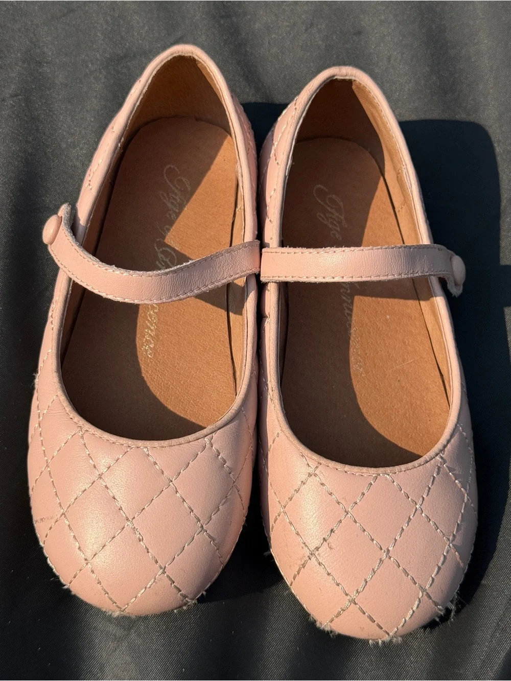 AOI  Age Of Innocence sz 29 shoes COCO PINK SHOES